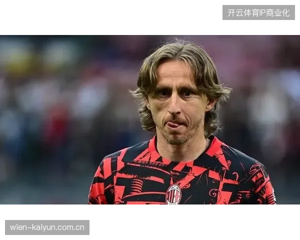 40岁的莫德里奇迎来谢幕之战，他的经验与格瓦迪奥尔的防守硬度将决定球队的战术平衡